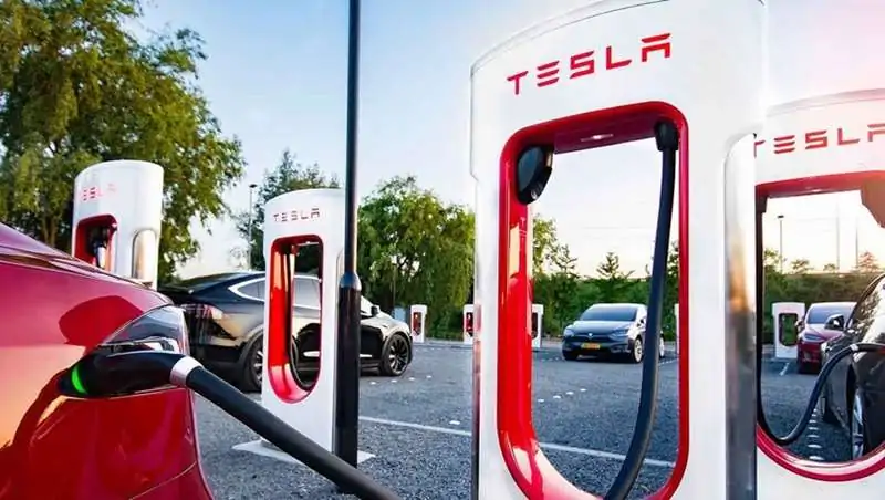 tesla süper şarj webdeyazilim