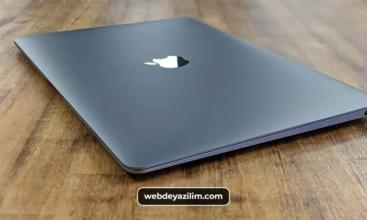 Apple MacBook Air