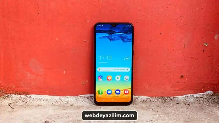 Uygun fiyatlı akıllı telefon